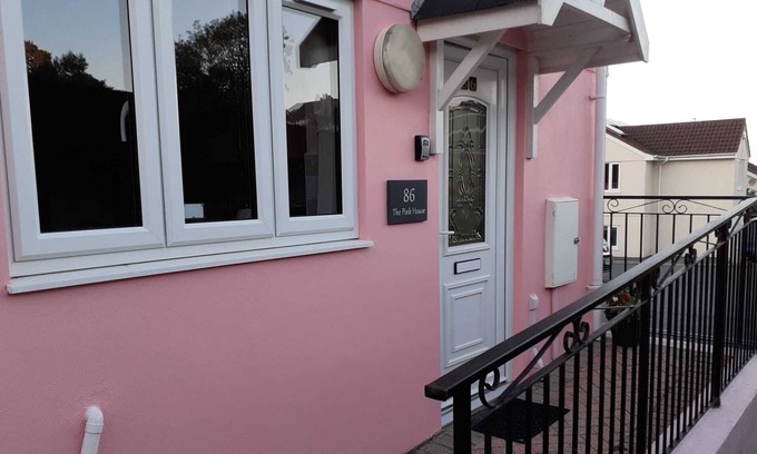 St. Michaels House | The Pink House Paignton - New ownership 2021