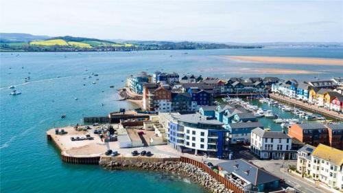 Exmouth Apartment | The Point