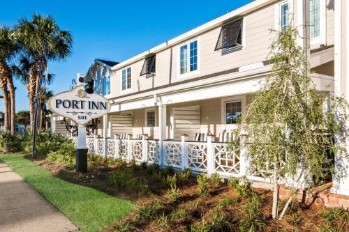 Port St. Joe Hotel | The Port Inn and Cottages, an Ascend Collection Hotel
