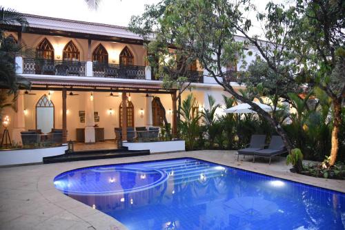 Saligao Hotel | The Postcard Saligao
