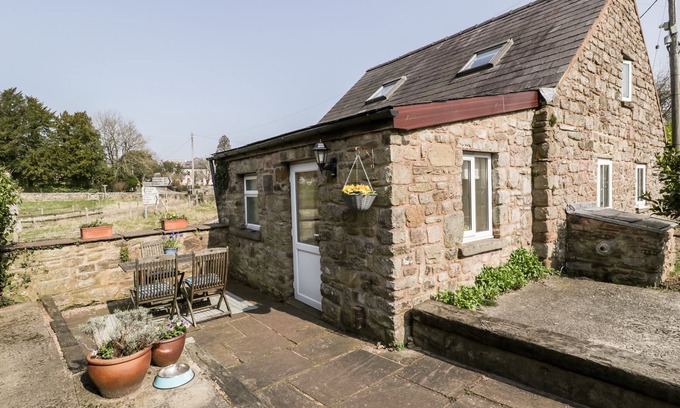 Redbrook Cottage | THE POUND, pet friendly, with a garden in Trellech