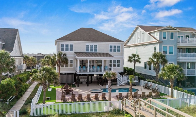 Murrells Inlet House | The Pressian: Oceanfront, Pool & Hot Tub