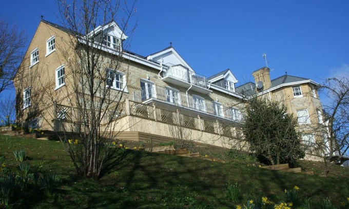 Shanklin Apartment | The Priory
