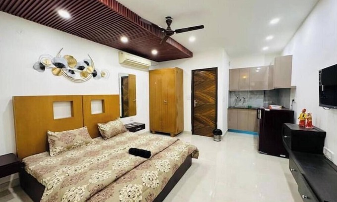 Delhi Cantonment Apartment | The Puzzle by Prahar Homes Apt 10