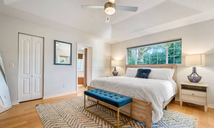 St. Augustine House | The Quarry Cottage - Vacation on Anastasia Island