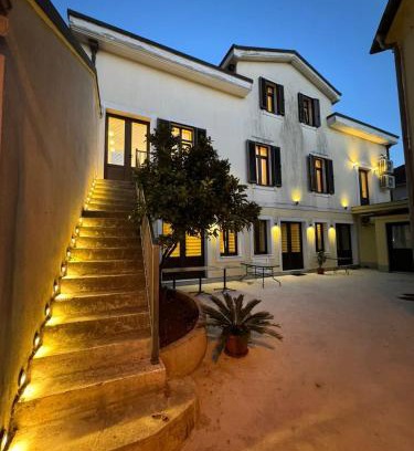 Skaljari House | The Queen of Boka