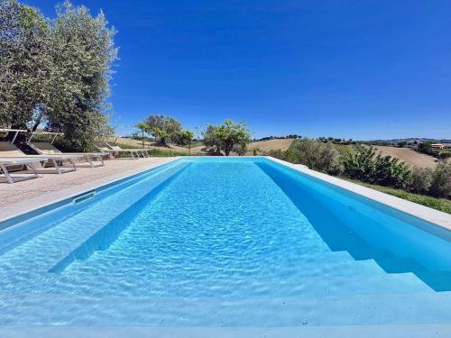 Bettolelle Apartment | The Quercia in historic villa with pool in Senigallia
