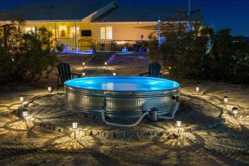 Joshua Tree House | The Ranger Station plus Club House with Hot Tub