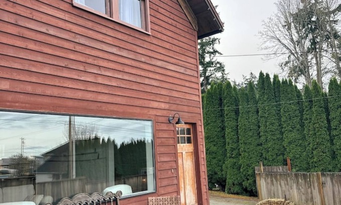 Camano Island House | The Red House, historic Camano Home beach access