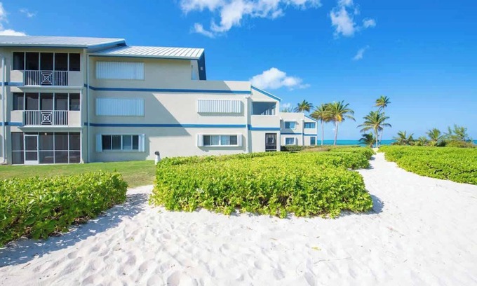 Rum Point Condo | The Retreat #20 - 2 Bedroom Ocean Beach View Condo