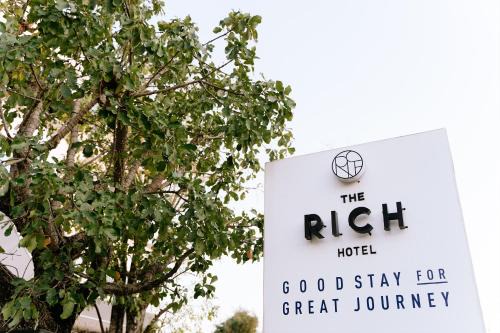 Nai Mueang Hotel | The Rich Hotel