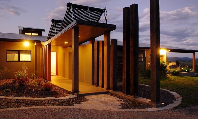 Gloucester House | The Ridge - Gloucestern Perfect for family or group getaways.