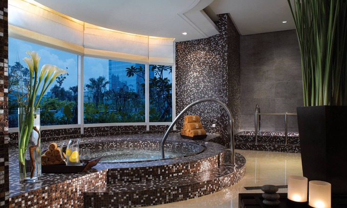 Sudirman Central Business District Hotel | The Ritz-Carlton Jakarta, Pacific Place