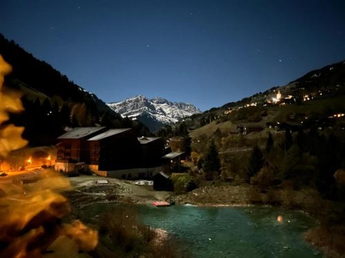 Val d'Illiez Apartment | The River Pearl