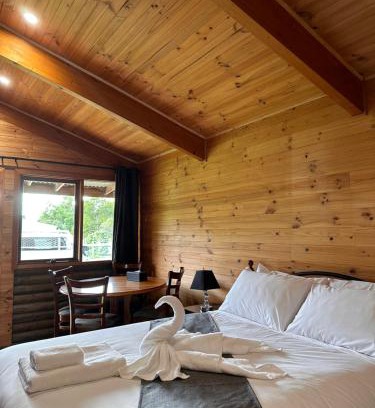 Buchan Hotel | The River Retreat Buchan
