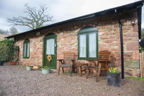 Redbrook House | The Rookery Cottage - Newland