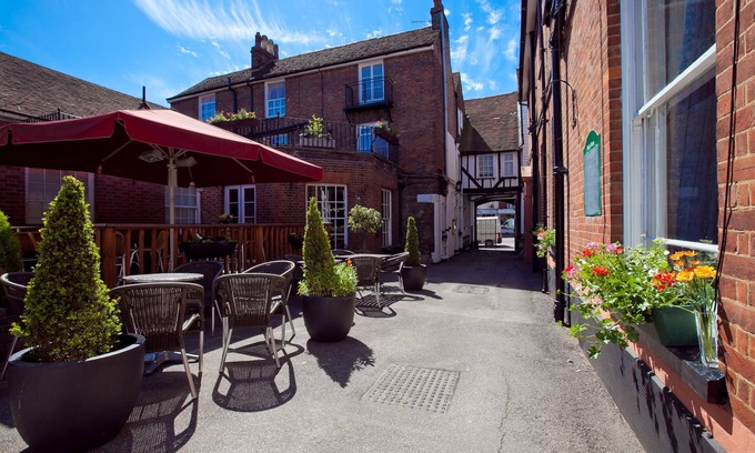 Five Oak Green Hotel | The Rose and Crown Hotel – Tonbridge