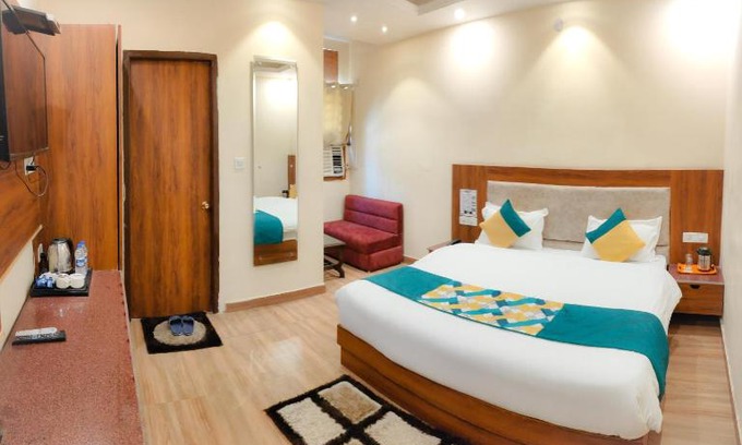 Katra Hotel | The Royal Bhumesh