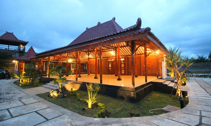 Wonosari House | The Royal Joglo
