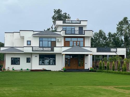 Khattalwada House | The Royal Resort