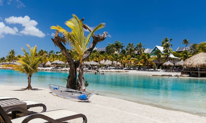 Willemstad Resort | The Royal Sea Aquarium Resort