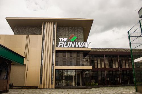 Nedumbassery Hotel | THE RUNWAY HOTEL