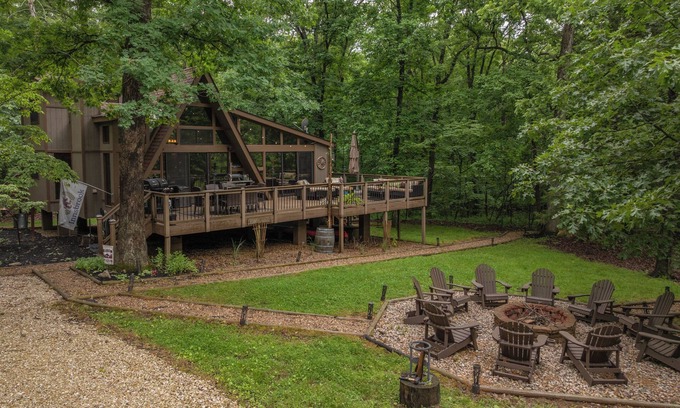 Innsbrook Ski Chalet | The Rustic at Hummingbird Hollow by Innsbrook Vacations!