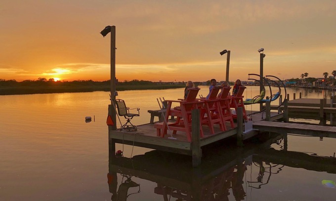 Cedar Lane Cabin | The Salty Pig Cabin On Caney Creek Sargent Tx HERO Discounts, has RV Hook Up