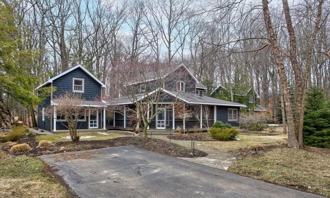 Saugatuck Villa | The Sanctuary at Deer Dune , Saugatuck