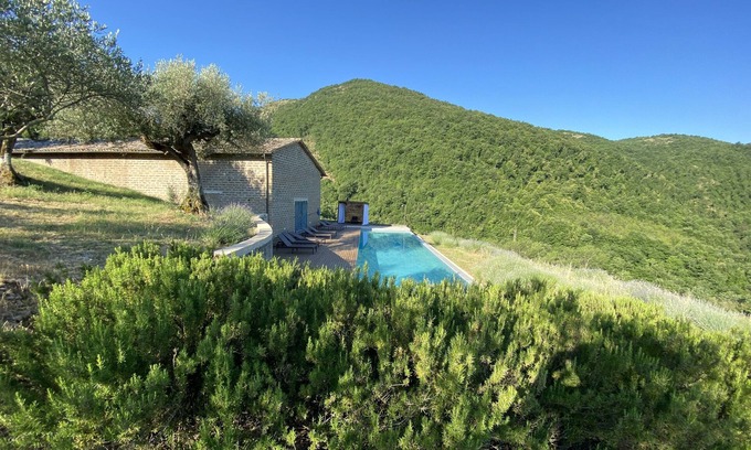 Umbertide House | The Sanctuary by Caimeli