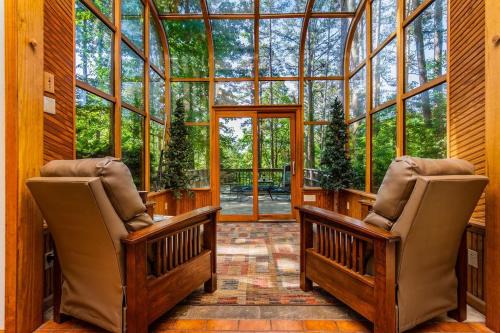 Blue Eye House | The Sanctuary