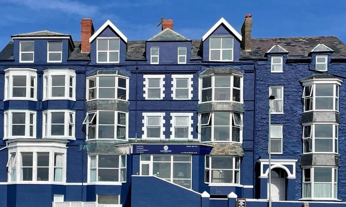 Barmouth Hotel | The Sandbanks