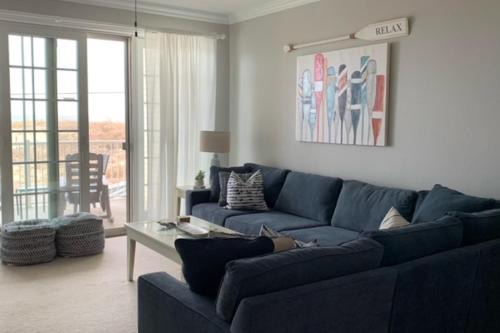 Sandbridge Apartment | The Sandbridge Dunes - Salty Mermaid 110