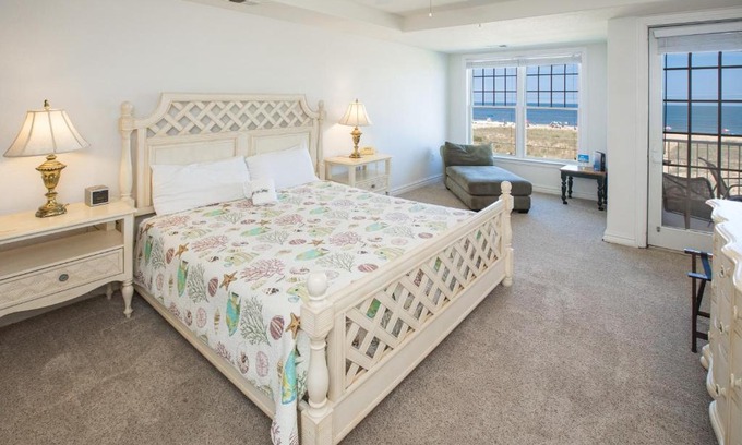 Sandbridge Apartment | The Sandbridge Dunes - Dreamery 212