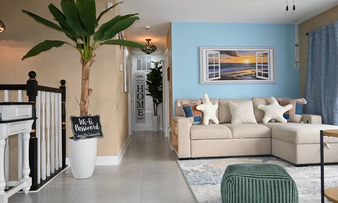 Glen Burnie House | The Santi Paradise