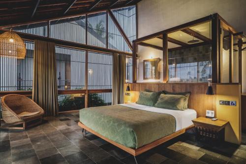 Beraban Hotel | The Saren
