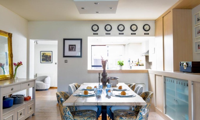 Hasselt House | The Scaramanga House Hasselt