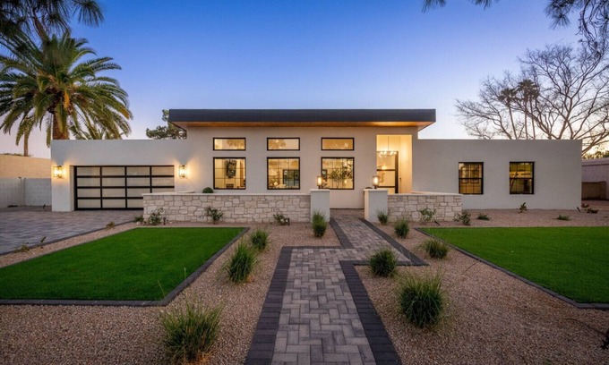 Thunderbird Desert Estates House | The Scottsdale Luxe Living!
