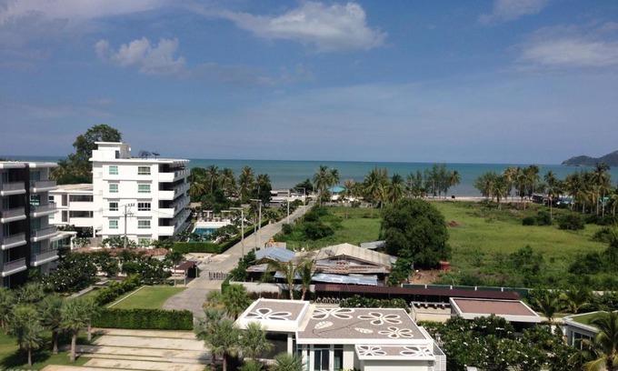 Sam Roi Yot Apartment | The Sea Condominium