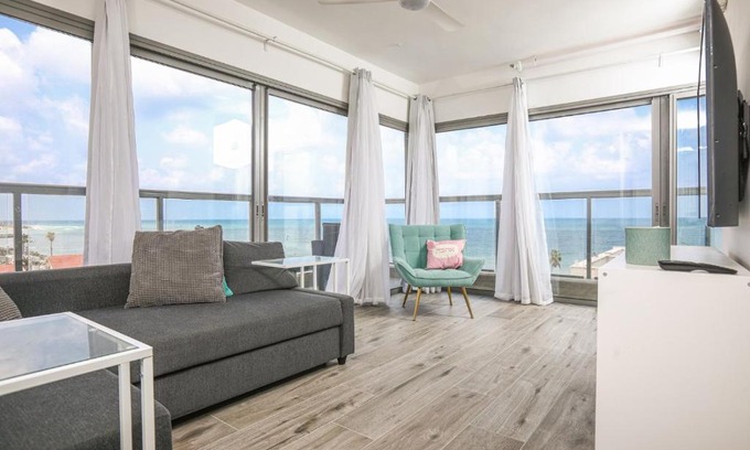Haifa Apartment | The Sea View apartment by the beach