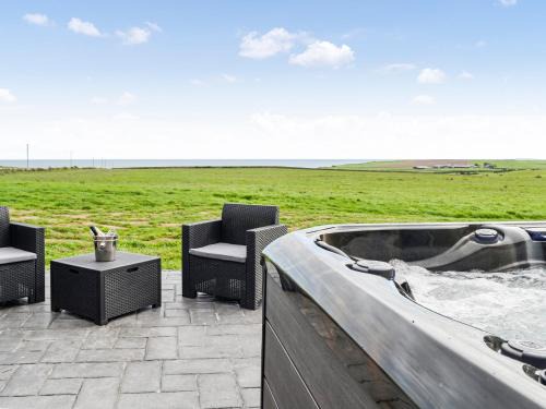 Newton Stewart House | The Seaview Snug