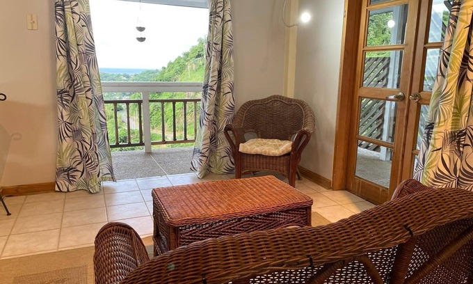 Castara House | THE SEAVIEW