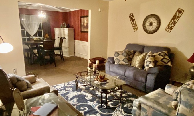 Snellville House | The serene manor is very quiet, spacious & secure