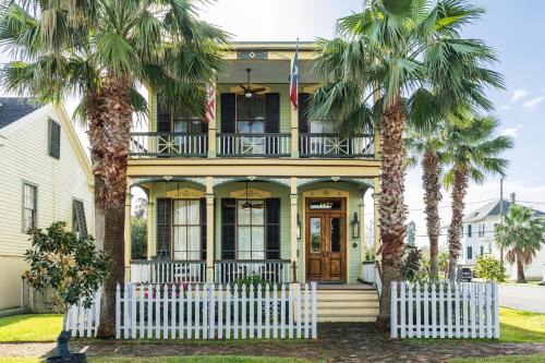 Galveston House | The Shaw House