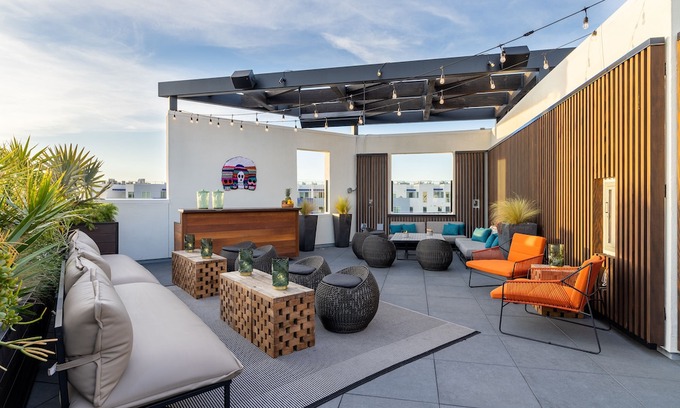 Lucerne - Higuera Hotel | The Shay, a Destination by Hyatt Hotel