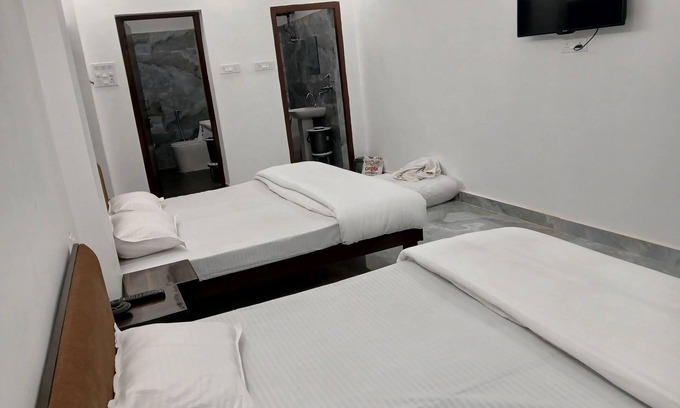North Nada Bed & Breakfast | The Shiva inn B&B - Double room