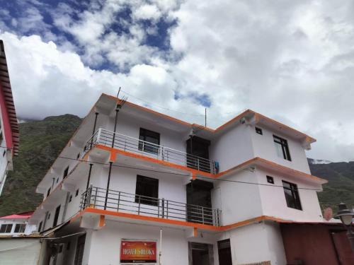 Badrinath House | The Shloka Badrinath By StayApart