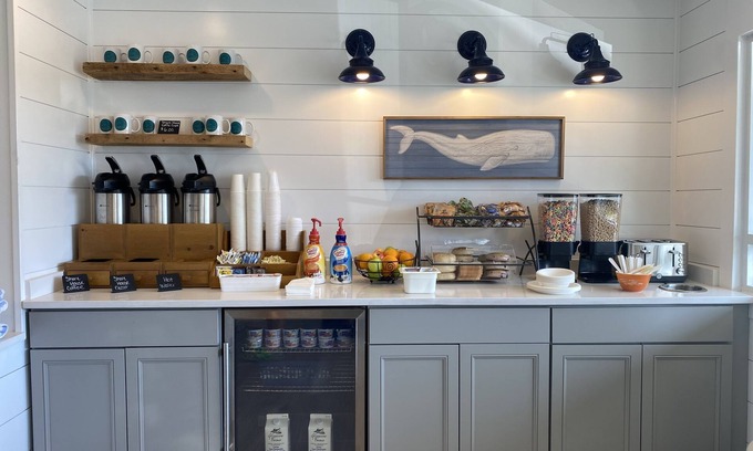 West Ocean City Hotel | The Shore House