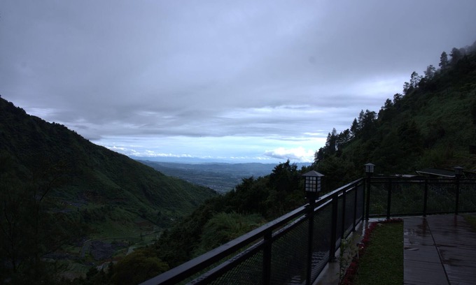Kejajar Villa | The Sikarim Waterfall View Villa
