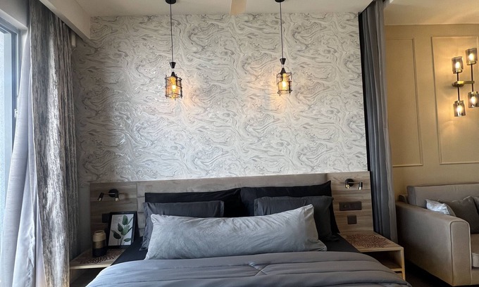 Noida Condo | The Silver stone - 31 Floor City Lights View Studio Apartment